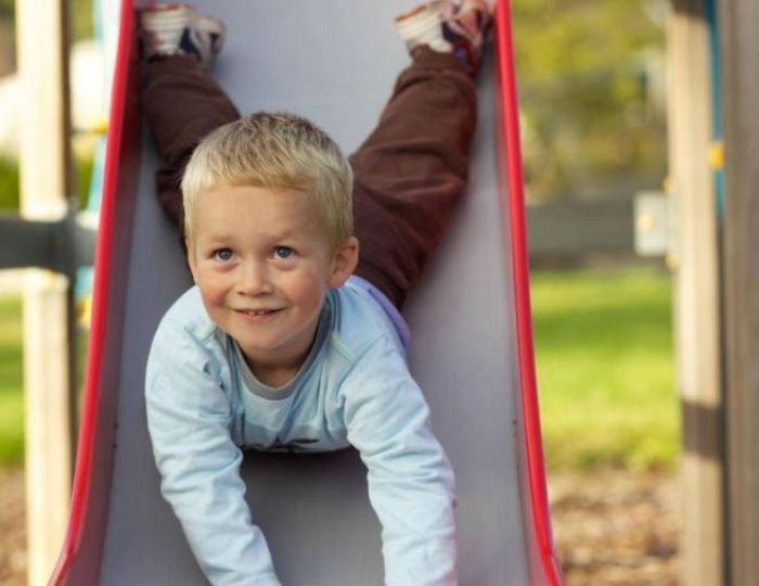 Детская площадка и беседка - Отель Alex Resort & Spa Hotel / Алекс Резорт & Спа